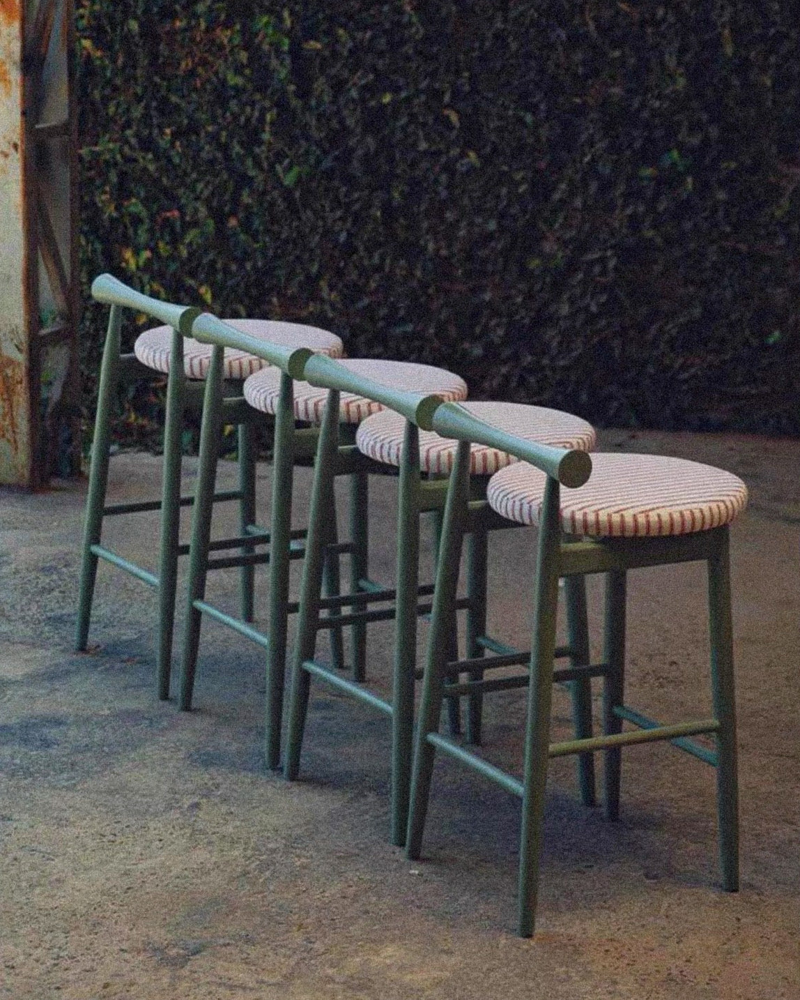 Yoke Back Counter Stool